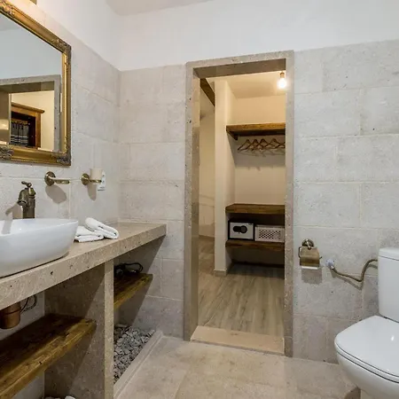 The Old Captain's House Milna (Brac)