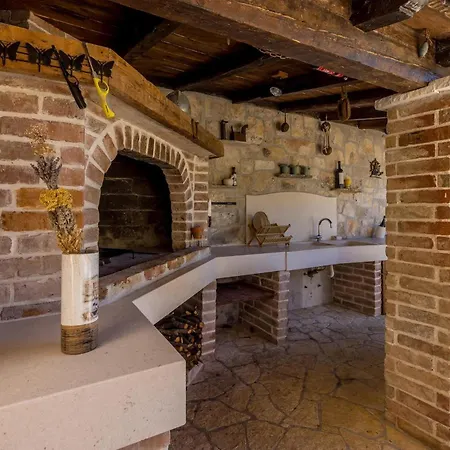 The Old Captain's House Milna (Brac)