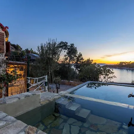 The Old Captain's House Сasa de vacaciones *