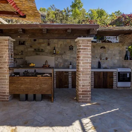 The Old Captain's House Сasa de vacaciones Milna (Brac)