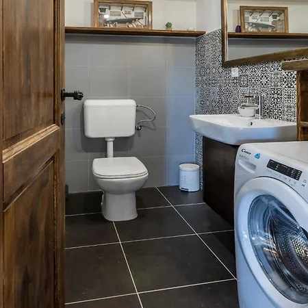 Сasa de vacaciones The Old Captain's House *