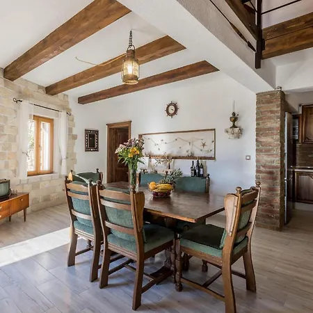 The Old Captain's House Сasa de vacaciones