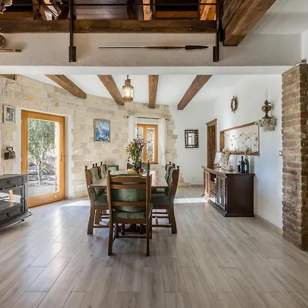 Сasa de vacaciones The Old Captain's House