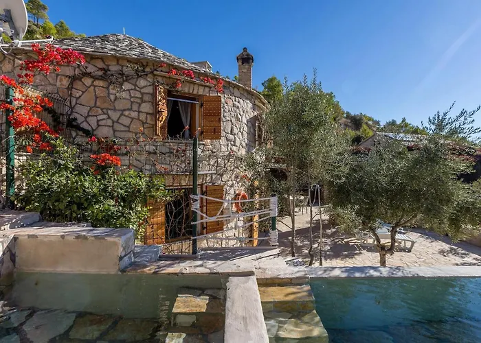 The Old Captain's House Tatil Evi Milna (Brac)