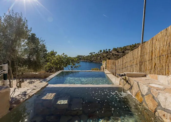 The Old Captain's House Tatil Evi Milna (Brac)